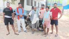 Bihar News : सूरत से गाँव लौटे इंटर के छात्र की गोली मारकर हत्या, घर से बुलाकर अपराधियों ने दिया वारदात को अंजाम