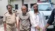 Bihar News : गोपालगंज में भाई ही निकला संतोष हत्याकांड का मास्टरमाइंड, पड़ोसियों को फंसाने के लिए रची साजिश, थानाध्यक्ष हुए सस्पेंड