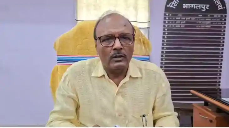 Bihar News: फर्जी डॉक्टरों पर बड़ा एक्शन, स्वास्थ्य विभाग की
