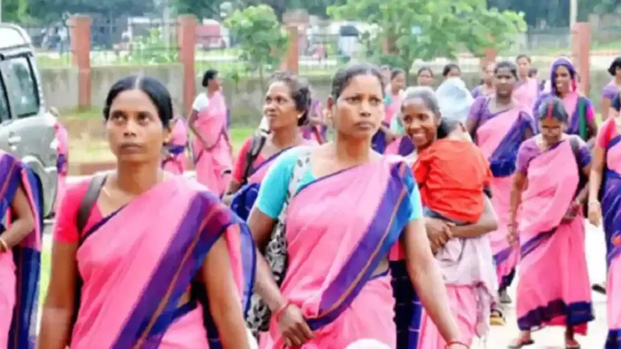 anganwadi sevika anganwadi sevika