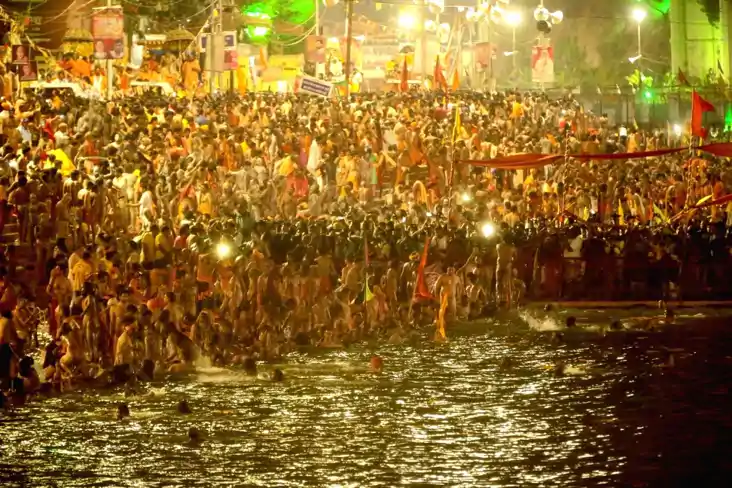 कार्तिक मास 2024: पुण्य स्नान, जप, और दान से पाएं जीवन में अ