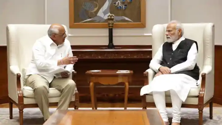 Gujarat politics - बिहार चुनाव के बीच गुजरात में हुआ बड़ा खे Gujarat politics - बिहार चुनाव के बीच गुजरात में हुआ बड़ा खे