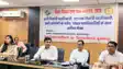 Bihar News : मुजफ्फरपुर में चुनाव ड्यूटी में लापरवाही अधिकारियों को पड़ी भारी, जिला निर्वाचन पदाधिकारी ने दो का वेतन किया स्थगित, जारी किया शो कॉज   