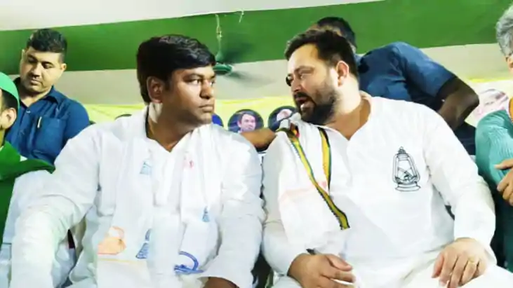 बिहार विधानसभा चुनाव में भटक गई मुकेश सहनी की नाव, तेजस्वी स बिहार विधानसभा चुनाव में भटक गई मुकेश सहनी की नाव, तेजस्वी स