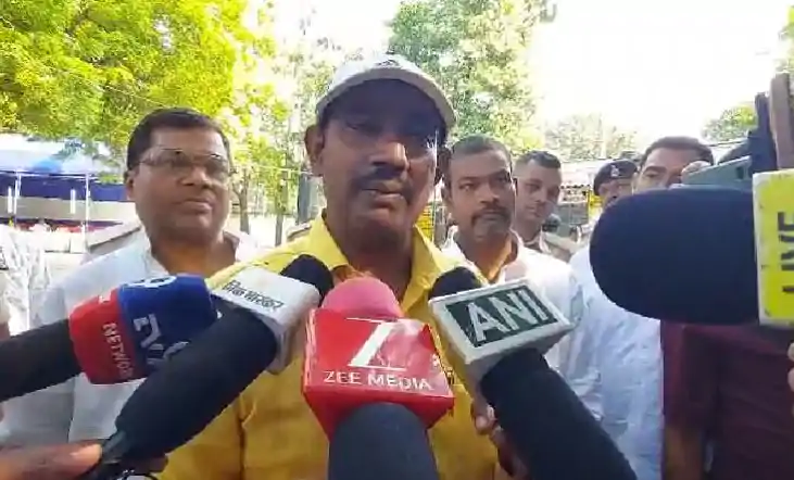 जेल में बंद रीतलाल यादव ने दानापुर से किया नामांकन, रामकृपाल जेल में बंद रीतलाल यादव ने दानापुर से किया नामांकन, रामकृपाल