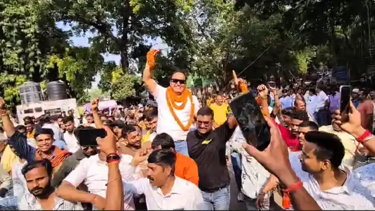 Bihar Election News : पूर्व आईपीएस शिवदीप लांडे ने निर्दलीय Bihar Election News : पूर्व आईपीएस शिवदीप लांडे ने निर्दलीय