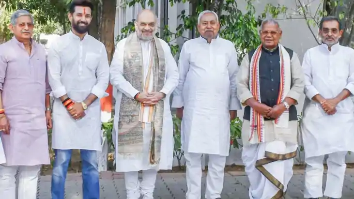Bihar assembly election - एनडीए के 243 कैंडिडेट, जिनके कंधों Bihar assembly election - एनडीए के 243 कैंडिडेट, जिनके कंधों