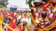 शारदीय नवरात्र के छठे दिन थावे दुर्गा मंदिर में उमड़ी श्रद्धालुओं की भारी भीड़ : मंगला आरती के बाद खुले पट, गूंजते रहे मां के जयकारे