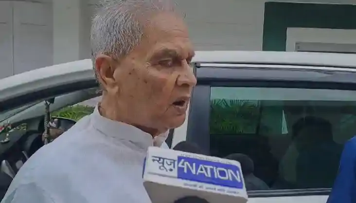 'मैं जदयू में नहीं हूं... ! पार्टी दफ्तर पहुंचते ही वरिष्ठ म