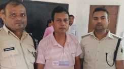 Motihari Vigilance caught data operator 