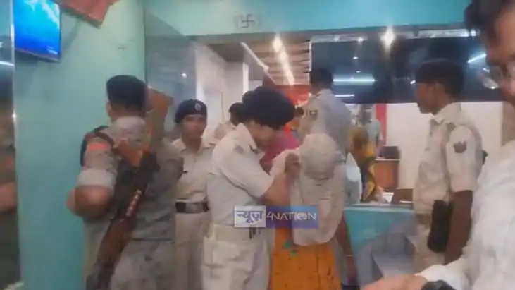 Rohtas Police Raid Dehri Hotel 6 Held for Immoral Activities