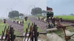 UP DESK : यूपी के प्रतापगढ़ में दर्दनाक रेल हादसा, ट्रेन की चपेट में आने से 20 बकरियों की मौत, तीन महिलाएं बाल-बाल बचीं