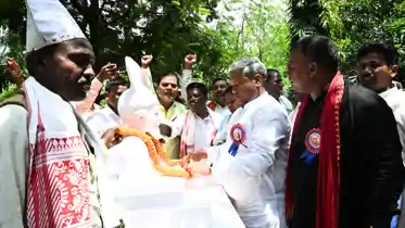 Bihar News : 'माउंटेन मैन' दशरथ मांझी को मरणोपरांत भारत रत्न दे केंद्र सरकार, मंत्री डॉ. संतोष कुमार सुमन ने की मांग 
