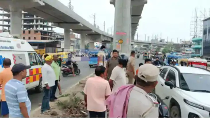 Patna Crash Bike Hits Pillar While Dodging Elderly Man 4 Hur