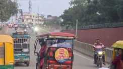 Bihar Crime : आरा में दिनदहाड़े चेन स्नैचिंग से दहशत, बाइक सवार बदमाशों ने भीड़भाड़ वाले इलाके में उड़ाई सोने की चेन 