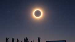 सूर्य ग्रहण 