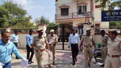 ACB और SIT की रेड