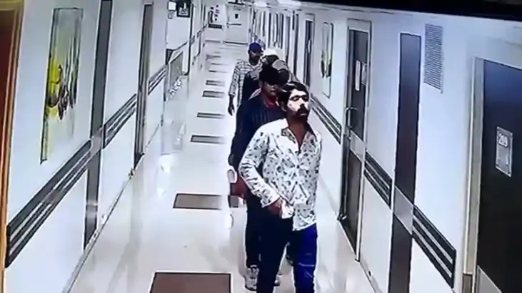 Bihar Crime News : पटना के अस्पताल में 27 साल बाद हत्या की स Bihar Crime News : पटना के अस्पताल में 27 साल बाद हत्या की स