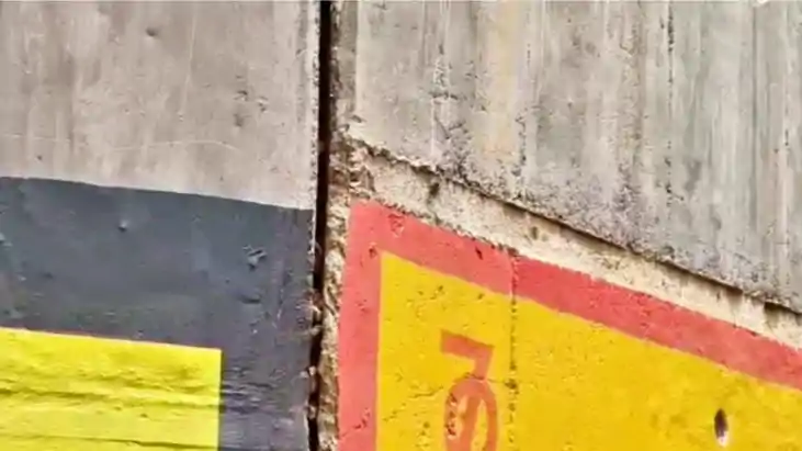 Cracks Raise Safety Fears on NH 333B Near Srikrishna Setu