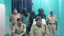 सुपौल पुलिस का बड़ा एक्शन, चोरी की बाइक और मोबाइल के साथ तीन शातिर को किया गिरफ्तार