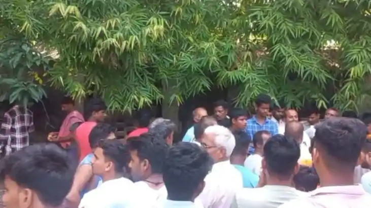 bihar homegurard - होमगार्ड जवान ने सर्विस रायफल से खुद को ग bihar homegurard - होमगार्ड जवान ने सर्विस रायफल से खुद को ग