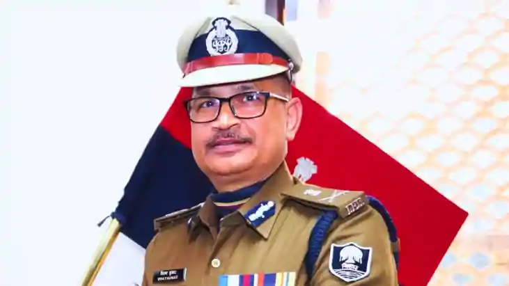 Bihar Police : गवाही देने के लिए पुलिस कर्मियों को अब वेबसाइ Bihar Police : गवाही देने के लिए पुलिस कर्मियों को अब वेबसाइ
