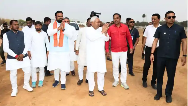 Bihar News : समृद्धि यात्रा के तहत भागलपुर और बांका पहुंचे स