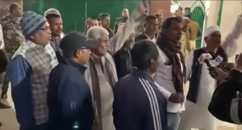 RJD में आंतरिक कलह: राबड़ी आवास के बाहर संजय यादव के खिलाफ जबरदस्त प्रदर्शन, लगे मुर्दाबाद   के नारे