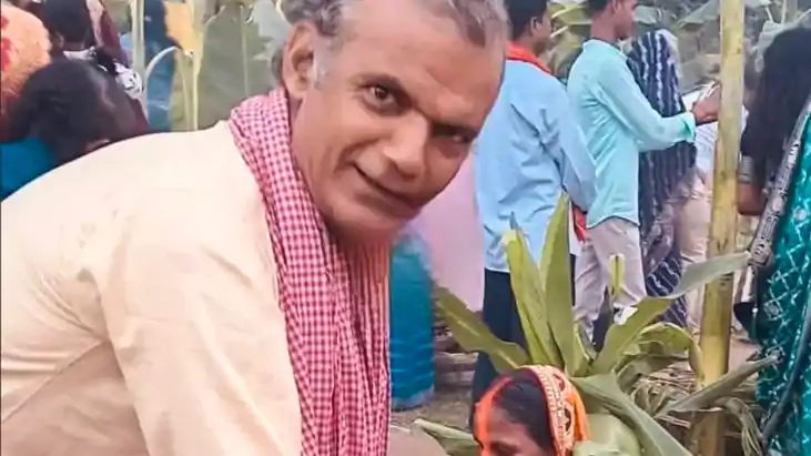 Bihar Road Accident : बेटी की शादी का कार्ड बांटने निकले पित