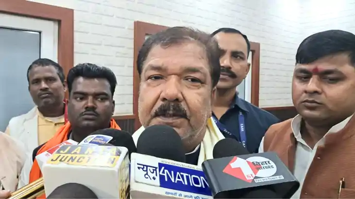 Bihar Election 2025 : कैबिनेट की बैठक के बाद राज्यपाल से मिल