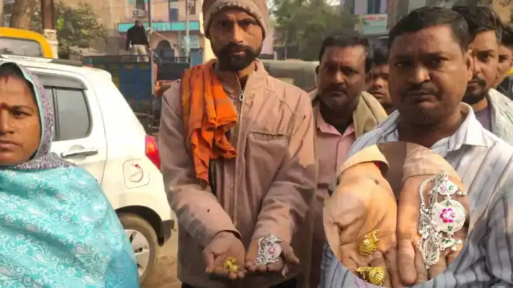 टेंपो चालक की ईमानदारी 