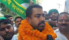 Bihar assemebly election - एक ही जिले के दो सीटों पर कांग्रेस और राजद आमने सामने,  महागठबंधन में फूट आ गई सामने