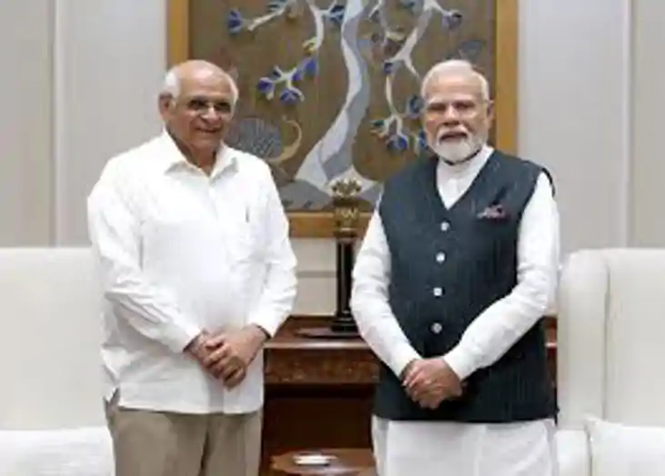 Political news - गुजरात में भाजपा ने बदल दिया पूरा कैबिनेट, Political news - गुजरात में भाजपा ने बदल दिया पूरा कैबिनेट,