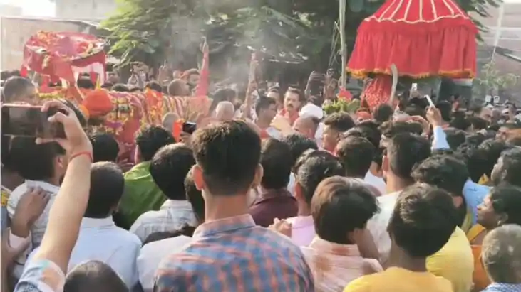 रामनगर राज दरबार से निकली ऐतिहासिक माता की डोली यात्रा, हजार