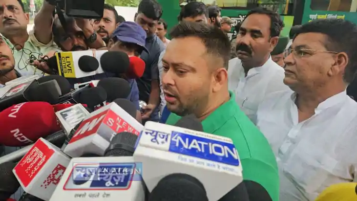 तेजस्वी यादव
