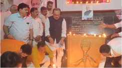 विश्वकर्मा पूजा और पीएम मोदी के जन्मदिवस पर बीजेपी का विशेष दीपोत्सव कार्यक्रम : 50 हजार दीप जलाने का दावा, सांसद विवेक ठाकुर रहे मौजूद