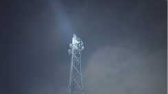 Bihar News : भागलपुर में 'शोले' स्टाइल ड्रामा, युवती के एकतरफा इश्क में टावर पर चढ़ा युवक, 4 घंटे तक जान जोखिम में डाल किया हंगामा