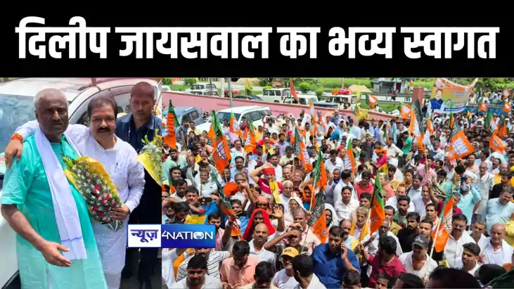 मुजफ्फरपुर पहुंचे बीजेपी प्रदेश अध्यक्ष दिलीप जायसवाल ने माँ