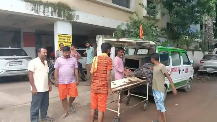 पटना में कोलकाता की डांसर की संदिग्ध परिस्थितियों में मौत, द