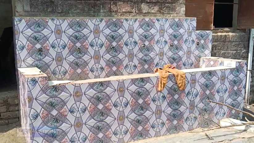 BIHAR SCHOOL NEWS - बिना बिजली के चल रहे स्कूल में समरसेबल ल