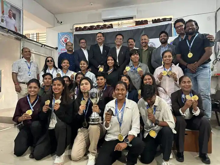 ऐतिहासिक जीत का जश्न: अजेय रहकर खिताब जीतने वाली बिहार महिला