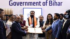 Bihar News : बिहार सरकार और सीआईपीएल ने किये समझौते पर हस्ताक्षर, पटना में कोर डेवलपमेंट सेंटर और एआई सेंटर ऑफ एक्सीलेंस की होगी स्थापना