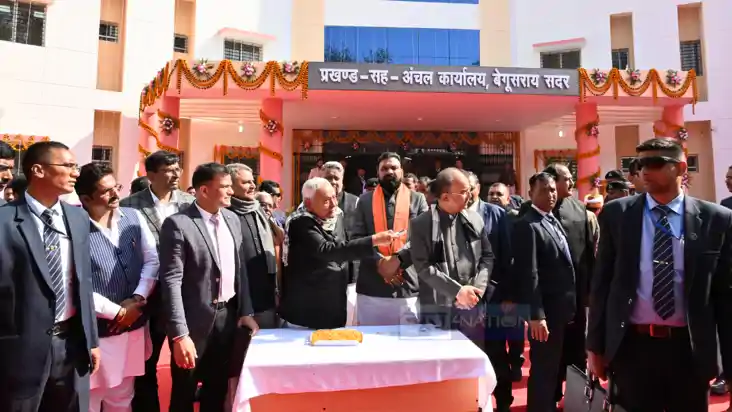 Bihar Political News : सीएम नीतीश ने प्रगति यात्रा के दौरान 