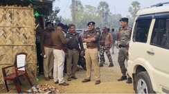 Bihar Crime : भागलपुर में दुकान पर चाय पी रहे शख्स को बदमाशों ने दौड़ाकर मारी गोली, अस्पताल में चल रहा है इलाज 