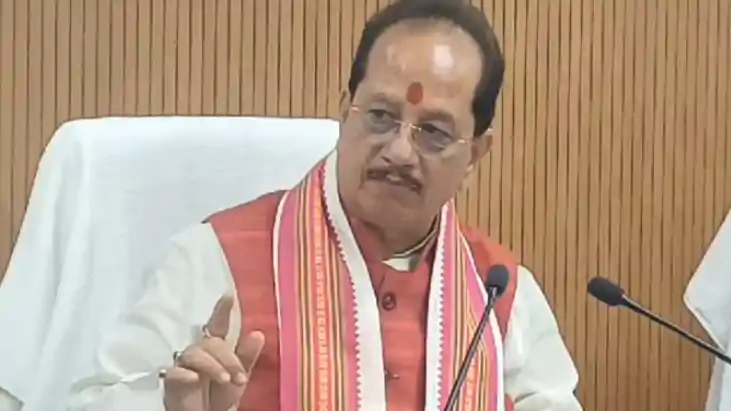 Bihar News : सरकारी जमीन के दाखिल-खारिज में सुस्ती पर बिहार 