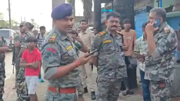 पूर्व सरपंच की गला रेतकर हत्या, तड़प-तड़प कर मौत की आगोश में पूर्व सरपंच की गला रेतकर हत्या, तड़प-तड़प कर मौत की आगोश में