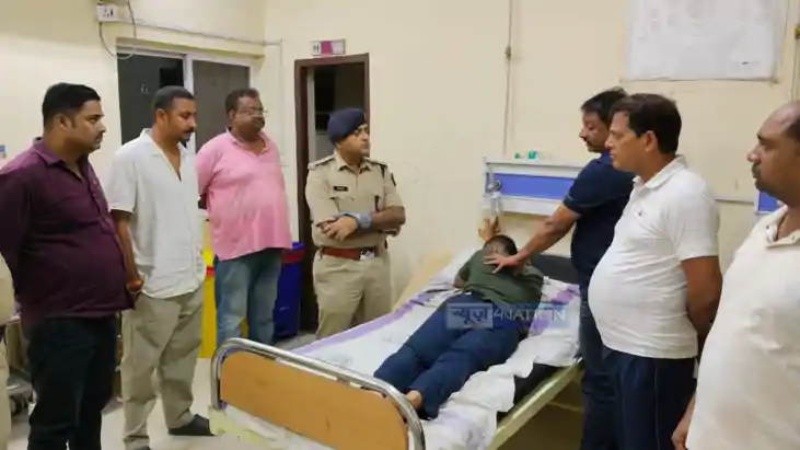 Madhubani Cop Attacked Near Police Station Miscreants Loot B