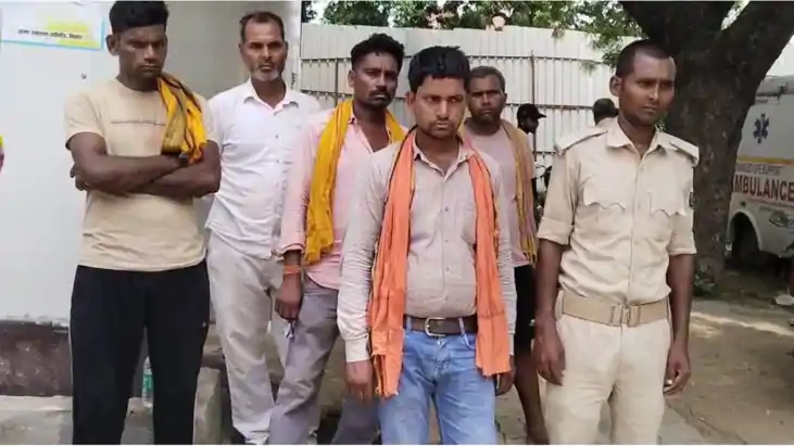 25 वर्षीय डेयरी संचालक की उसके घर के दालान से बरामद हुआ शव, 