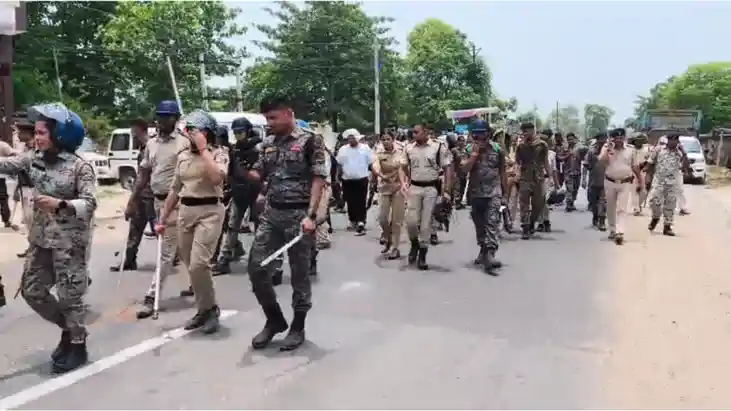 Bihar News : नालंदा में डिग्री कॉलेज की मांग को लेकर उग्र आं