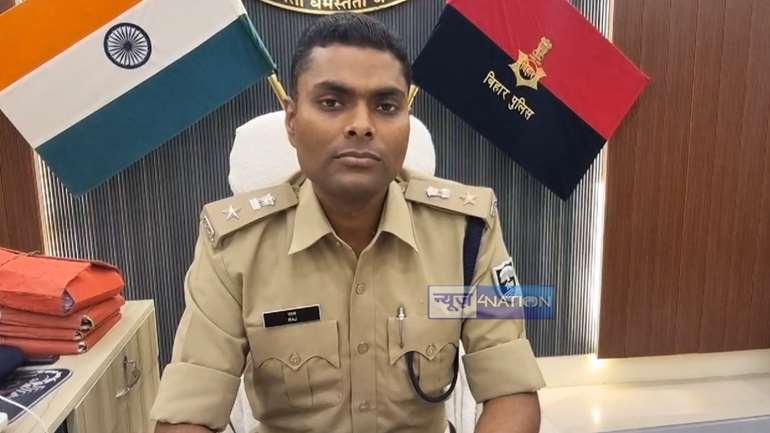 Arrah Tanishq Lootkand : आरा में 10 करोड़ के सोना लूटकांड में शामिल तीसरे आरोपी को पुलिस ने किया गिरफ्तार, लग्जरी कार किया बरामद  